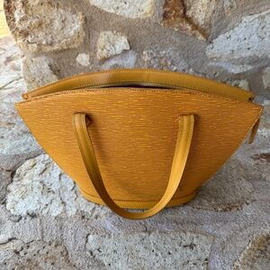 Authentic vintage LOUIS VUITTON Epi Saint Jacques PM Bag